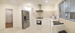 Quite and friendly house, Noble Park